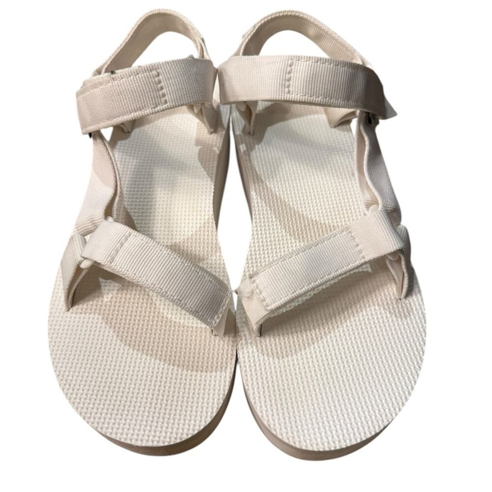 Teva Women's Size 8 White Platform Sandals
